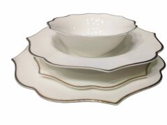 24 Parça Bone China Yemek Takımı 6 Kişilik Altın