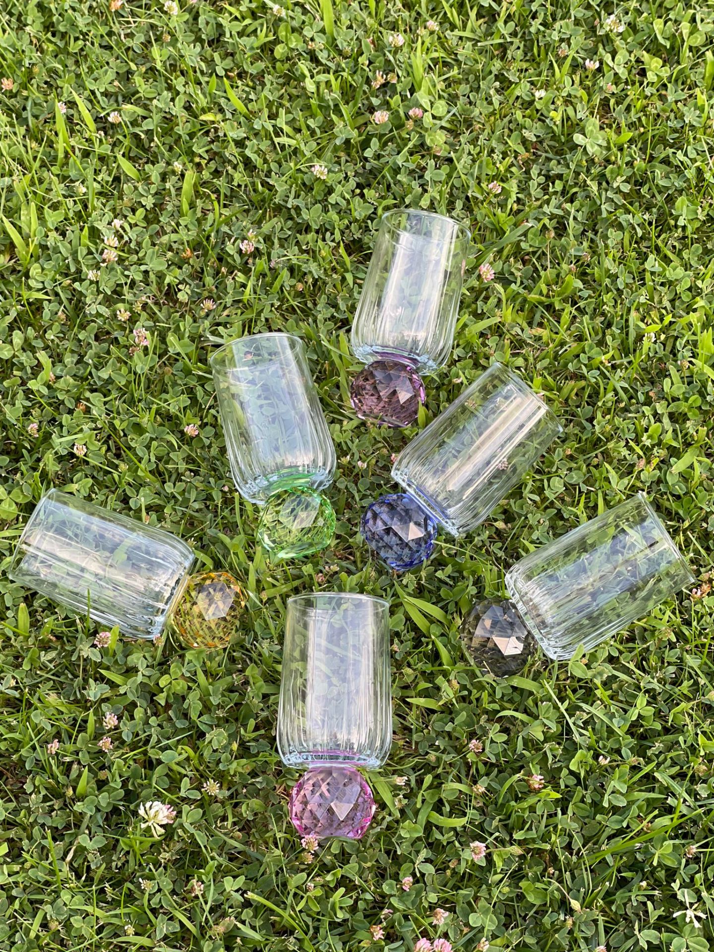 Renkli Kristal Ayaklı Kahve Yanı Bardak Seti